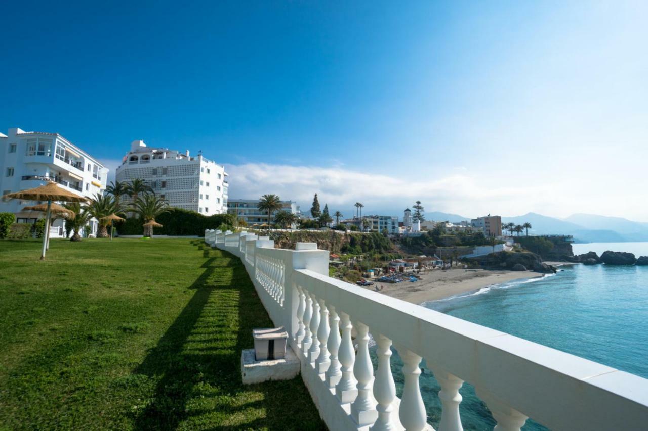 Palmeras 55 Menyber Apartment Nerja Ngoại thất bức ảnh