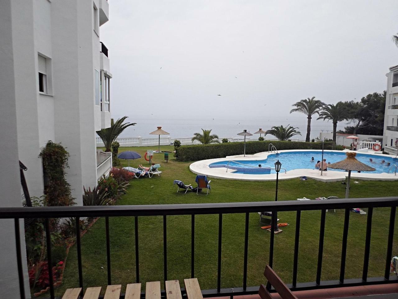Palmeras 55 Menyber Apartment Nerja Ngoại thất bức ảnh
